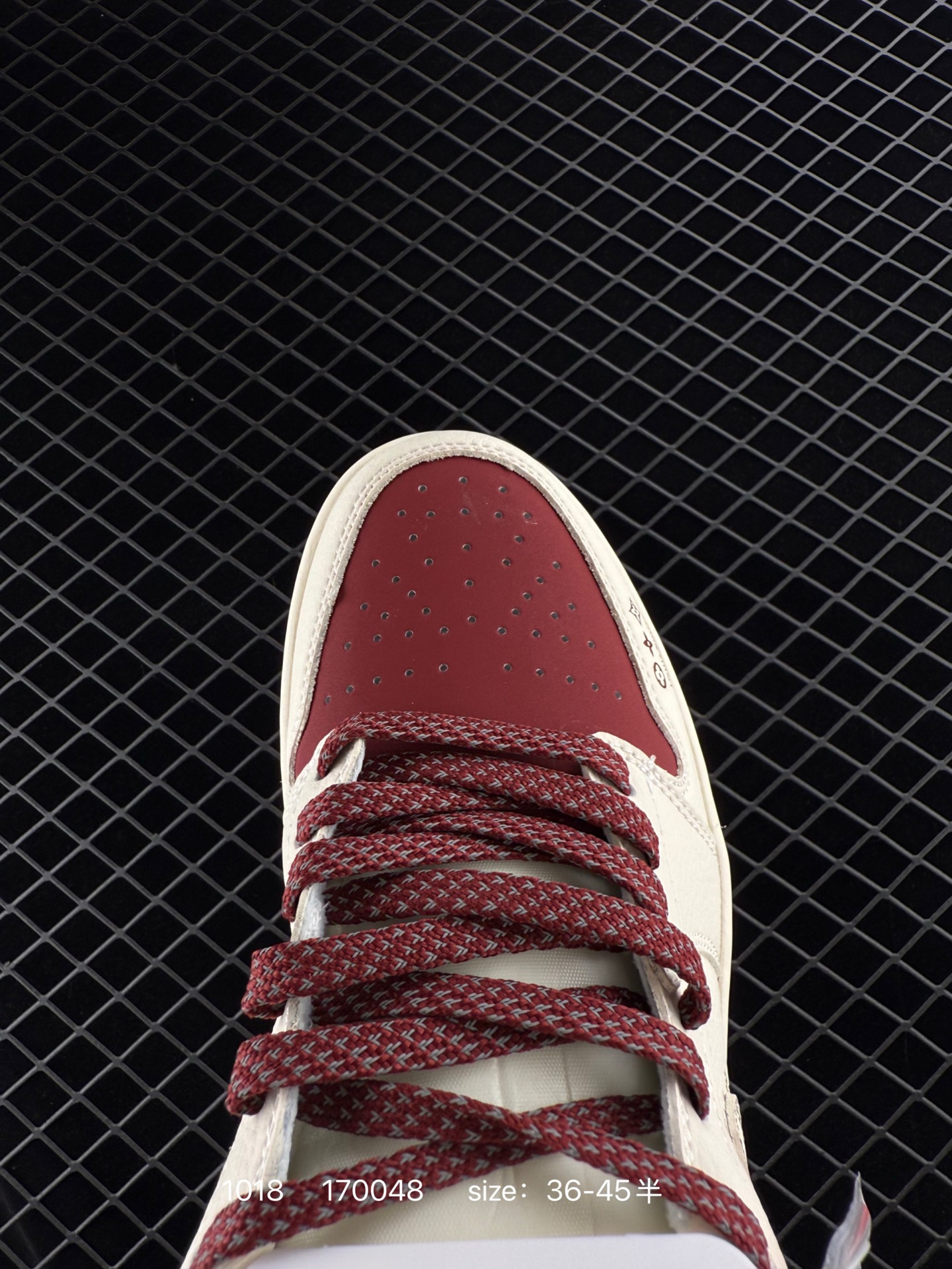 Air Jordan 1 Retro Low